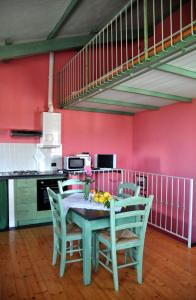 A kitchen or kitchenette at Cà dei Conti