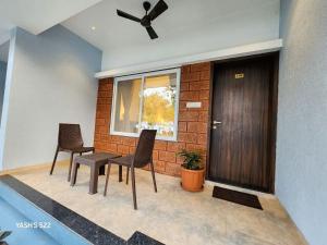 Foto sihtkohas Alībāg asuva majutusasutuse Basil Leaf Resort galeriist