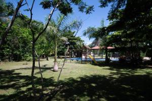 Kawasan permainan kanak-kanak di Tortuga House Playa Avellanas