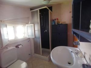 Koupelna v ubytování Casa di Arturo Mansarda
