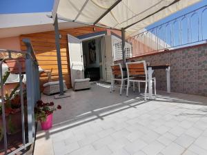 Balkón nebo terasa v ubytování Casa di Arturo Mansarda