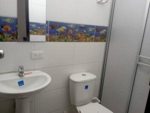 Een badkamer bij Casa con ambiente familiar- Jacuzzi privado