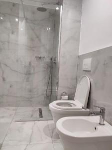 Foto dalla galleria di DIMAL CASTLE a Poshnje