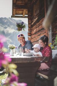 Goście zatrzymujący się w obiekcie Wellness- und Familienhotel Egger