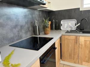 Cucina o angolo cottura di Ti Diamant Bo Kaï