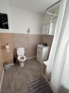 Ένα μπάνιο στο 3 bed house in Leicester! +14 φωτογραφίες