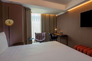 Postel nebo postele na pokoji v ubytování Doubletree By Hilton Lima San Isidro