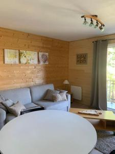 Posedenie v ubytovaní A 5 minutes a pied du centre , Appartement T2 Font-Romeu