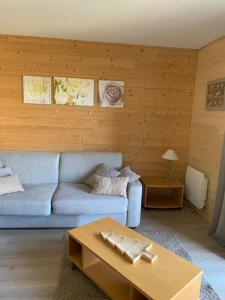 Posedenie v ubytovaní A 5 minutes a pied du centre , Appartement T2 Font-Romeu