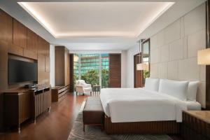TV a/nebo společenská místnost v ubytování JW Marriott Hotel Hanoi