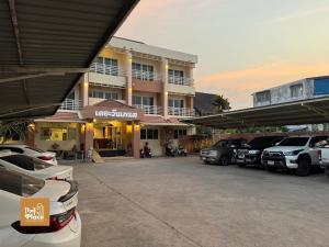 Budova, kde se aparthotel nachází