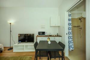 Kuchyň nebo kuchyňský kout v ubytování Stellar Residence #6
