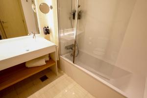 Koupelna v ubytování Hotel Zenit Bilbao