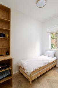 Exquisite Home on Rothschild Bld by FeelHome