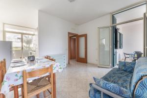 Khu vực ghế ngồi tại Appartamenti Rivabella Carpediem