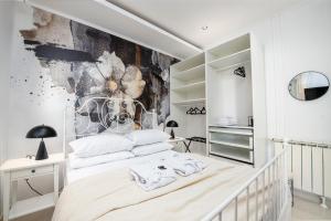 Posteľ alebo postele v izbe v ubytovaní Apartment Barbara with Private pool