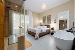 Posteľ alebo postele v izbe v ubytovaní Apartment Barbara with Private pool