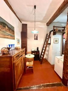 A cozinha ou cozinha compacta de Abbaye - Appartement spacieux au coeur du Vieux-Nice