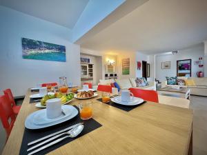 Χώρος καθιστικού στο Albufeira Summer Villa 2 with Pool by Homing