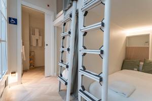 Postel nebo postele na pokoji v ubytování 4 Bears Sharehome
