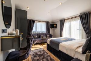 A bed or beds in a room at Wind Suit