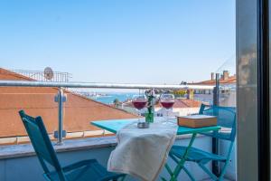 A balcony or terrace at Wind Suit