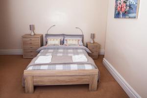 Gallery image of Banyan tree in Buxton