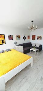 Posteľ alebo postele v izbe v ubytovaní Warszawa Centrum Apartament Daniella