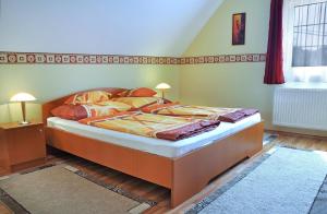 Gallery image of Napsugár Vendégház in Tihany +12 photos