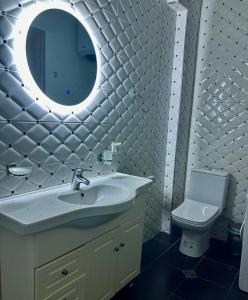 Vannituba majutusasutuses Luka Apartment in Sarande +27 fotot