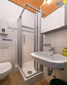 Koupelna v ubytování Villa Alexandra - Ferienwohnung 25