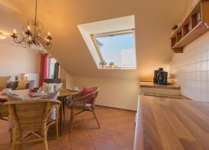 Kuchyň nebo kuchyňský kout v ubytování Ferienwohnung Ihr Zuhause am Meer