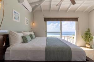 Gallery image of Pelikaan Sunset:A Villa With Stunning Ocean Views in Koolbaai