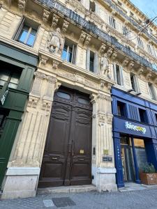 Exteriér alebo vchod do ubytovania Appartemment RUE DE LA REPUBLIQUE, joli et moderne au coeur du centre