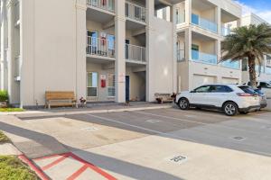 Gallery image of Coronado Get-AWAY at Fantasy Circle in South Padre Island +25 photos