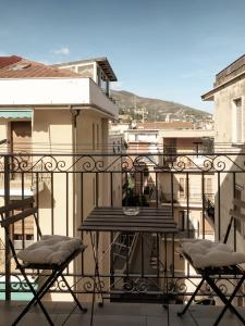 O vedere generală la munți sau o vedere la munte luată de la acest apartament +4 fotografii