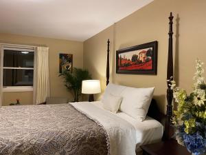 Gallery image of Downtown Halifax suites in Halifax +7 photos