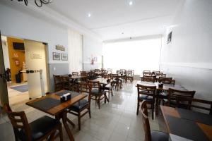 Restaurace v ubytování Hotel Universitario