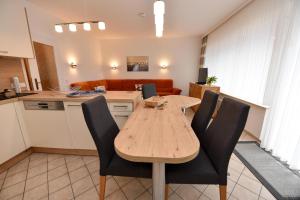 Küche/Küchenzeile in der Unterkunft Haus "Luv und Lee" Appartement LEE02