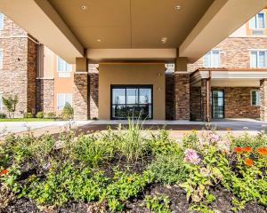 Zahrada ubytování MainStay Suites Lufkin