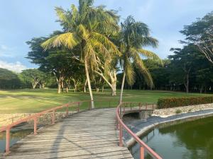 Fotografie z fotogalerie ubytování Hacienda Iguana Cesars Colarado v destinaci Tola