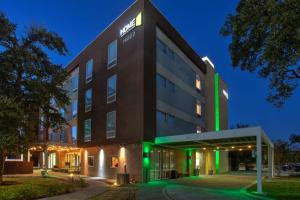an exterior view of the hotel at night at Home2 Suites by Hilton Austin/Cedar Park in Cedar Park