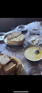 Φαγητό σε αυτός ο ξενώνας ή κάπου εκεί κοντά
