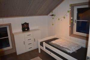 Кровать или кровати в номере A wonderful estate of two houses for all seasons!