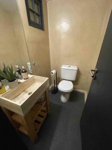 Et badeværelse på Gran Casa Palermo HollyHouse + 46 billeder