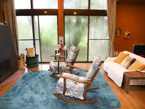 Seating area sa ～みらい荘～　天然温泉付き一日一組様限定の６４坪広々民泊別荘