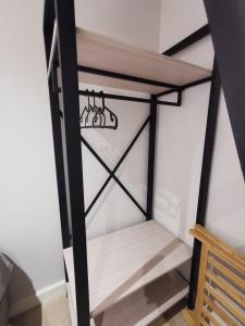 Postel nebo postele na pokoji v ubytování Autumn Guesthouse's near Jalan Alor Bukit Bintang