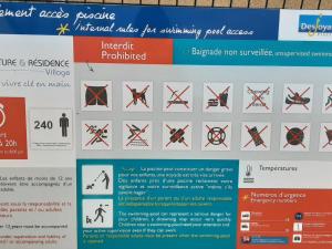 een schermafdruk van de waarschuwingsborden op een website bij Chalet Guérande, 3 pièces, 4 personnes - FR-1-783-17 in Guérande
