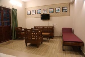 Μια τηλεόραση ή/και κέντρο ψυχαγωγίας στο Kandal Theeram Farms