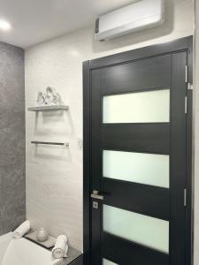 Postel nebo postele na pokoji v ubytování Marsascala Sea View 2 Bed Apartment close to center! HPI 9934